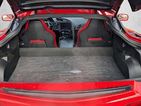 Used 2015 Chevrolet Corvette Stingray Coupe image 6