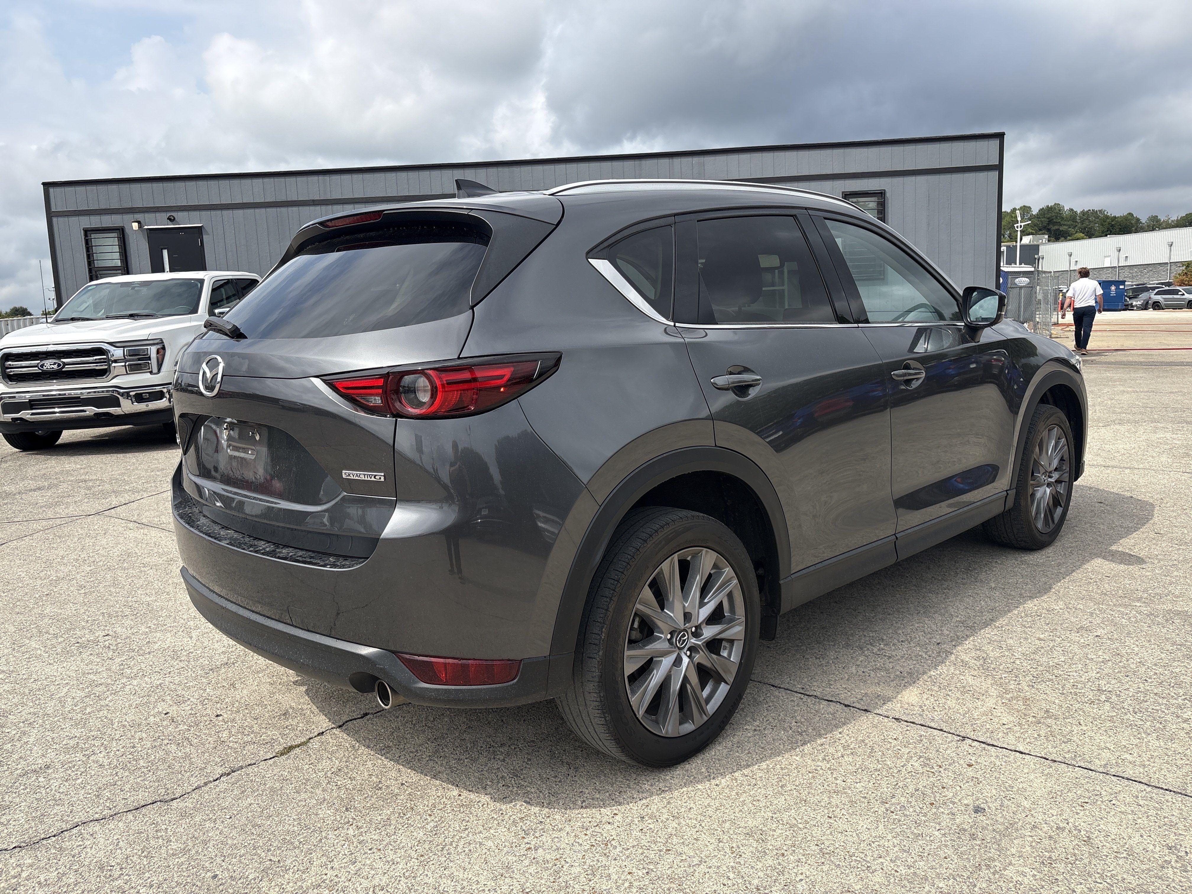 Used 2020 MAZDA CX-5 Grand Touring w/ GT Premium Package FWD image 2