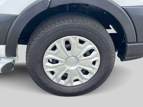 Used 2025 Ford Transit 250 Low Roof w/ Exterior Upgrade Package RWD image 16