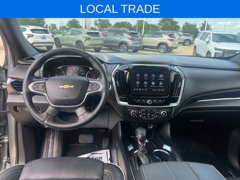 Used 2023 Chevrolet Traverse Premier AWD/4WD image 22