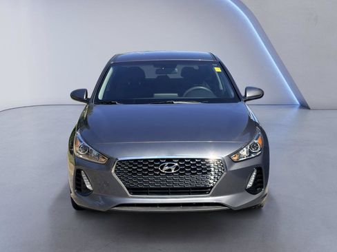 Used 2018 Hyundai Elantra GT FWD image 8