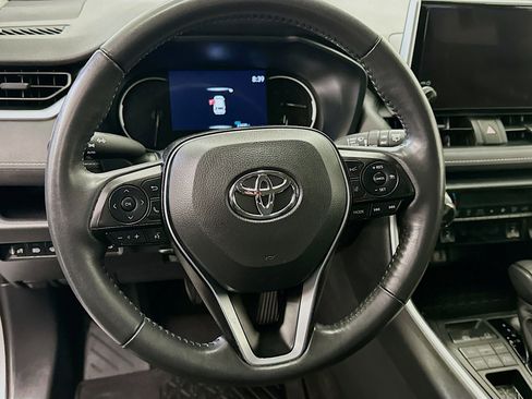 Used 2023 Toyota RAV4 XLE w/ Convenience Package image 18