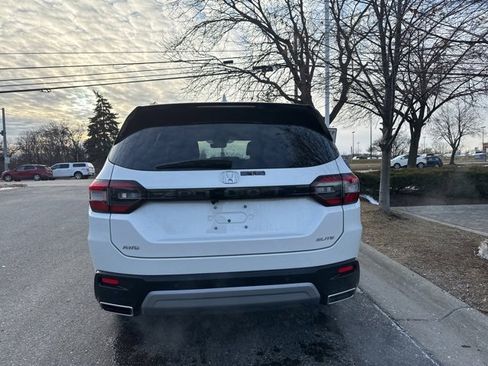 Certified 2025 Honda Pilot Elite image 6