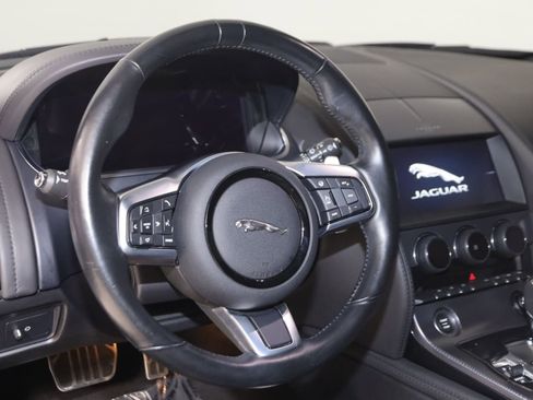 Used 2022 Jaguar F-TYPE R-Dynamic AWD/4WD image 7