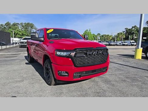 Used 2025 RAM 1500 Big Horn RWD image 39