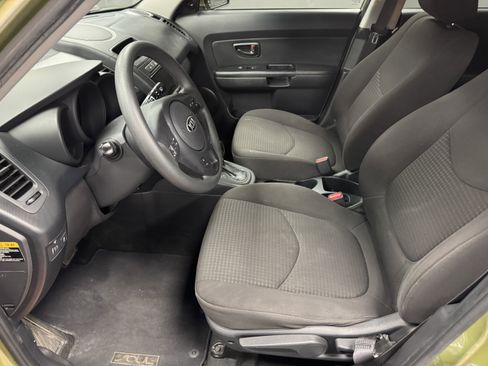 Used 2013 Kia Soul image 9