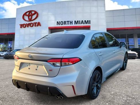 Used 2024 Toyota Corolla SE FWD image 4