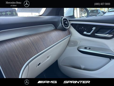 Certified 2025 Mercedes-Benz GLC 300 image 24