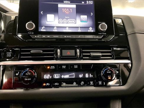 New 2025 Nissan Pathfinder SV w/ Cargo Package image 24