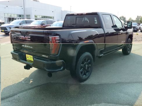 Used 2024 GMC Sierra 2500 AT4 w/ AT4 Premium Plus Package AWD/4WD image 7