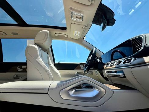 Certified 2022 Mercedes-Benz GLS 450 4MATIC image 27