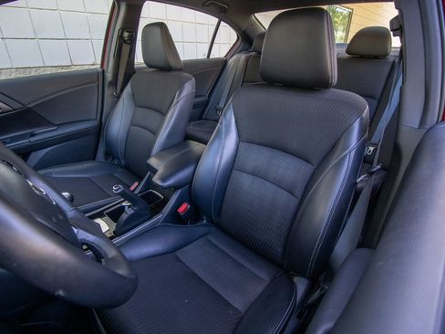 Used 2016 Honda Accord Sport image 15