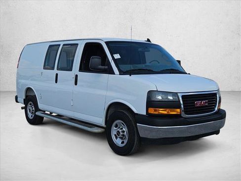 Used 2025 GMC Savana 2500 w/ Driver Convenience Package RWD image 22