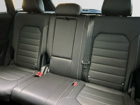 New 2025 Volkswagen Atlas Cross Sport SEL image 13