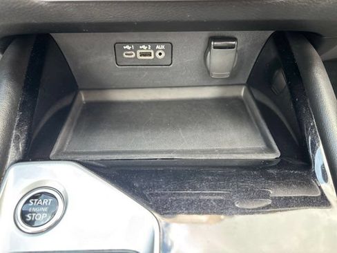 Used 2024 Nissan Altima 2.5 SR FWD image 27