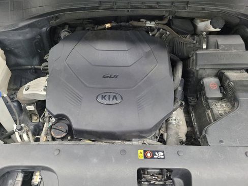 Used 2019 Kia Sorento FWD V6 image 30