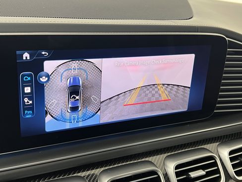 New 2026 Mercedes-Benz GLE 53 AMG 4MATIC Coupe image 32