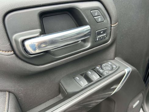 Used 2022 GMC Sierra 2500 AT4 w/ AT4 Premium Plus Package AWD/4WD image 20