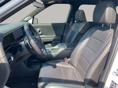 Certified 2026 Hyundai Palisade Calligraphy FWD image 11