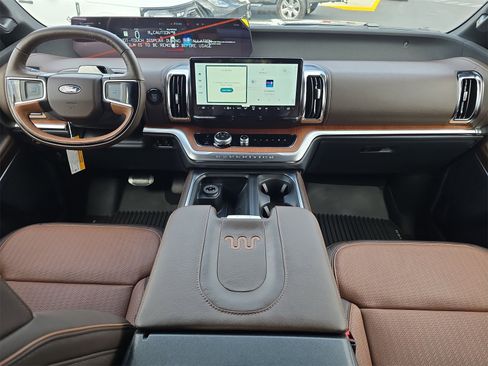 New 2025 Ford Expedition King Ranch image 9
