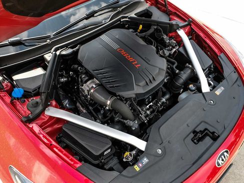 Used 2018 Kia Stinger GT1 RWD image 50