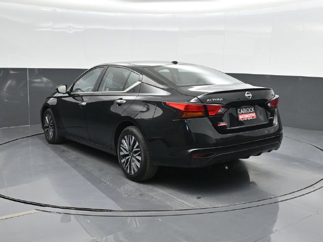 Used 2024 Nissan Altima 2.5 SV AWD/4WD image 11