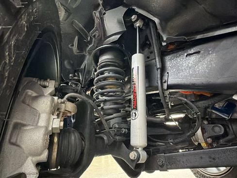 Used 2024 Jeep Wrangler Unlimited AWD/4WD image 16