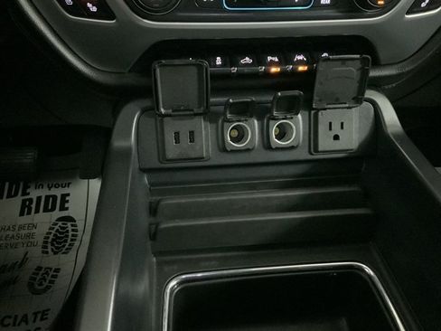 Used 2018 GMC Sierra 1500 SLT AWD/4WD image 47