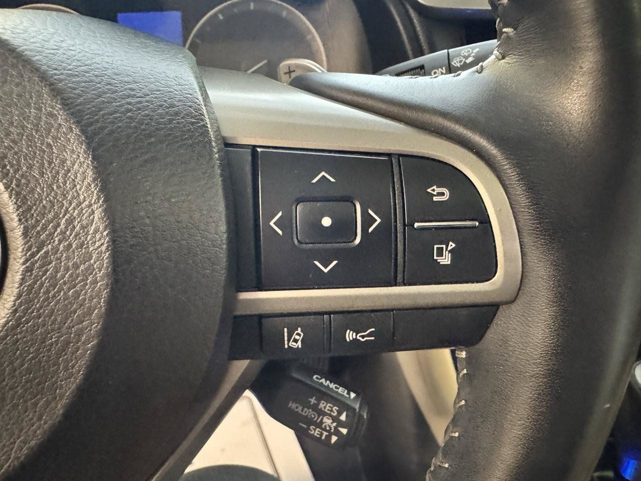 Used 2022 Lexus RX 350 AWD w/ Premium Package image 12