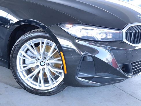Used 2023 BMW 330i Sedan w/ Premium Package RWD image 4