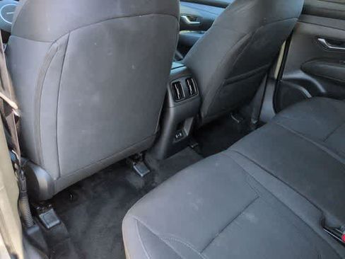 Used 2025 Hyundai Tucson SEL FWD image 18
