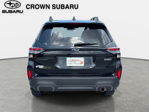 Used 2025 Subaru Forester Limited AWD/4WD image 6