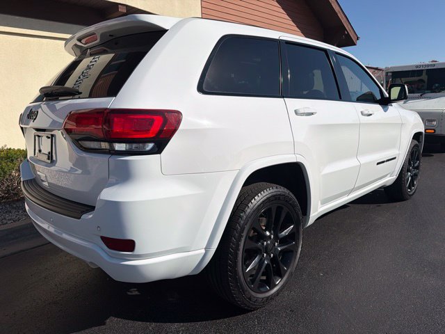 Certified 2021 Jeep Grand Cherokee Laredo X AWD/4WD image 12