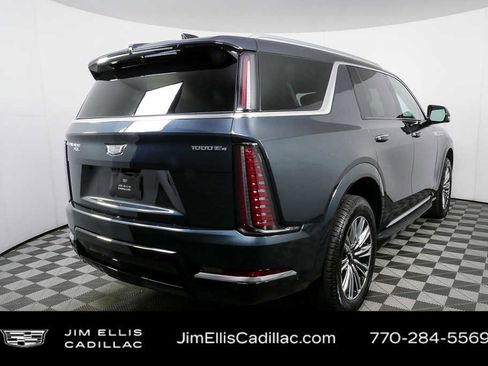 New 2026 Cadillac Escalade IQL Luxury image 30