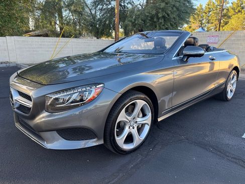 Used 2017 Mercedes-Benz S 550 Cabriolet image 2