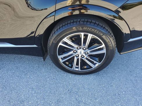 Used 2025 Cadillac Lyriq Luxury image 19