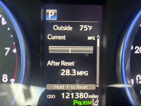 Used 2017 Toyota Highlander Limited FWD image 11