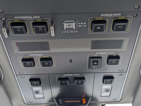 New 2026 INEOS Grenadier Fieldmaster Edition AWD/4WD image 27