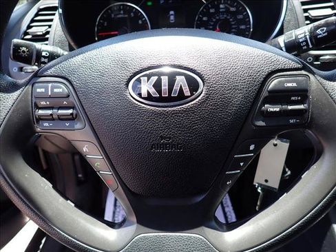Used 2018 Kia Forte LX w/ LX Popular Package FWD image 11
