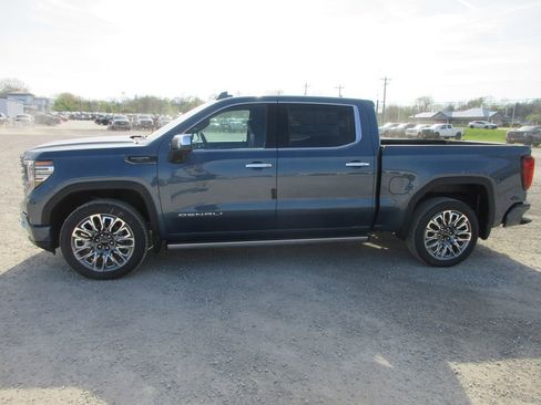 New 2026 GMC Sierra 1500 Denali Ultimate image 10