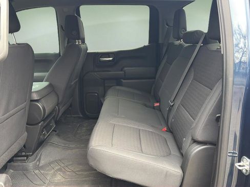 Used 2020 Chevrolet Silverado 1500 LT w/ LT Value Package image 14