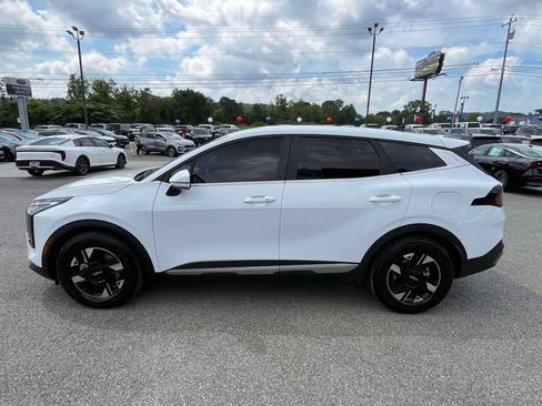 Certified 2026 Kia Sportage LX w/ LX Convenience Package FWD image 31