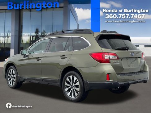 Used 2017 Subaru Outback 2.5i Limited AWD/4WD image 4