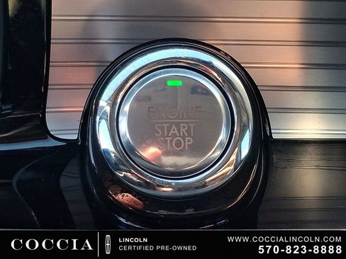 Certified 2022 Lincoln Corsair AWD w/ Equipment Group 101A image 22