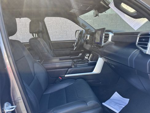 Used 2023 Toyota Tundra Platinum AWD/4WD image 19