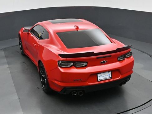 Used 2021 Chevrolet Camaro LT w/ RS Package image 54