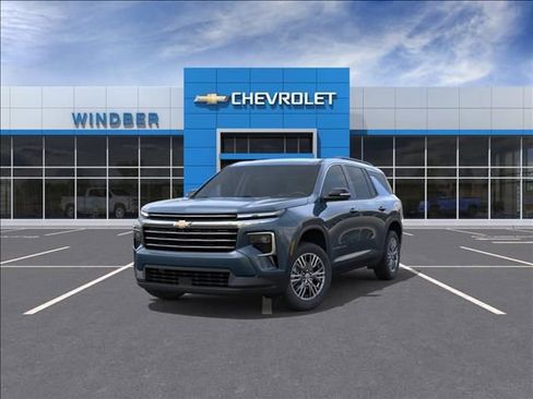 New 2026 Chevrolet Traverse LT image 8