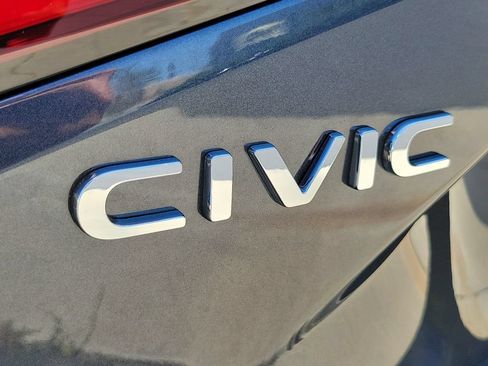 Certified 2024 Honda Civic EX-L image 8