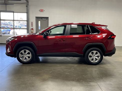 Used 2023 Toyota RAV4 LE image 6