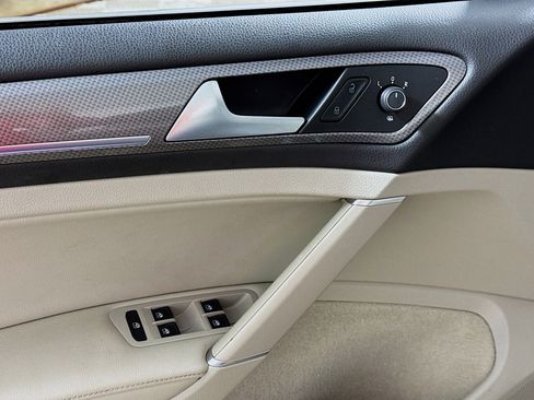 Used 2018 Volkswagen Golf Alltrack SE image 20